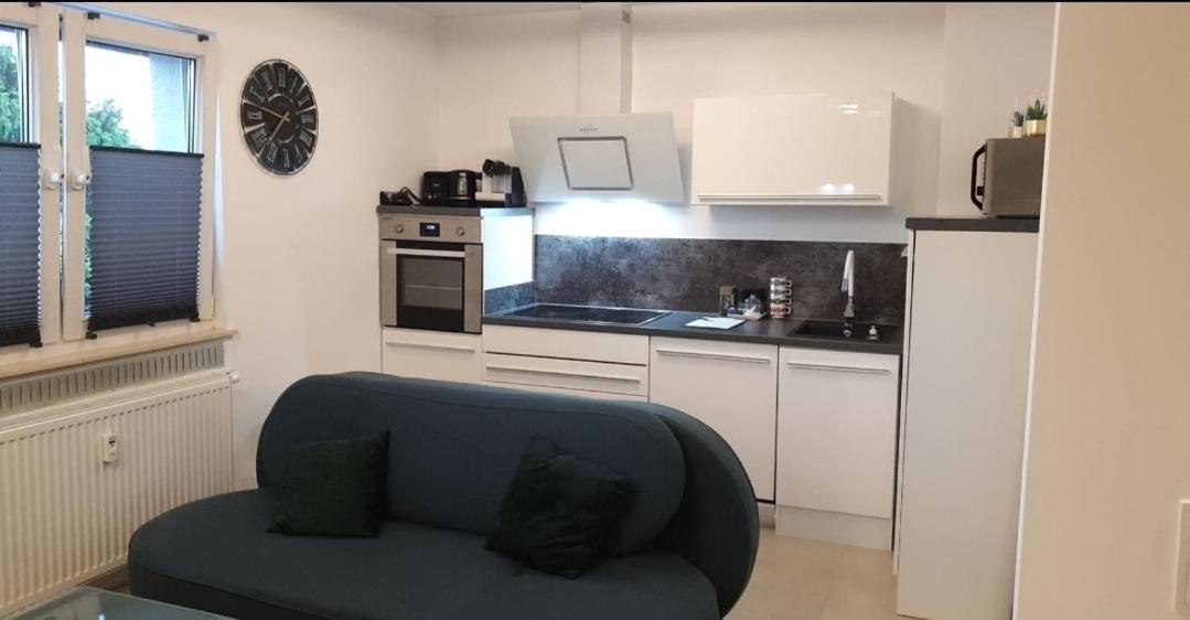 Apartment Mit Schoener, Moderner Einrichtung Cologne Extérieur photo